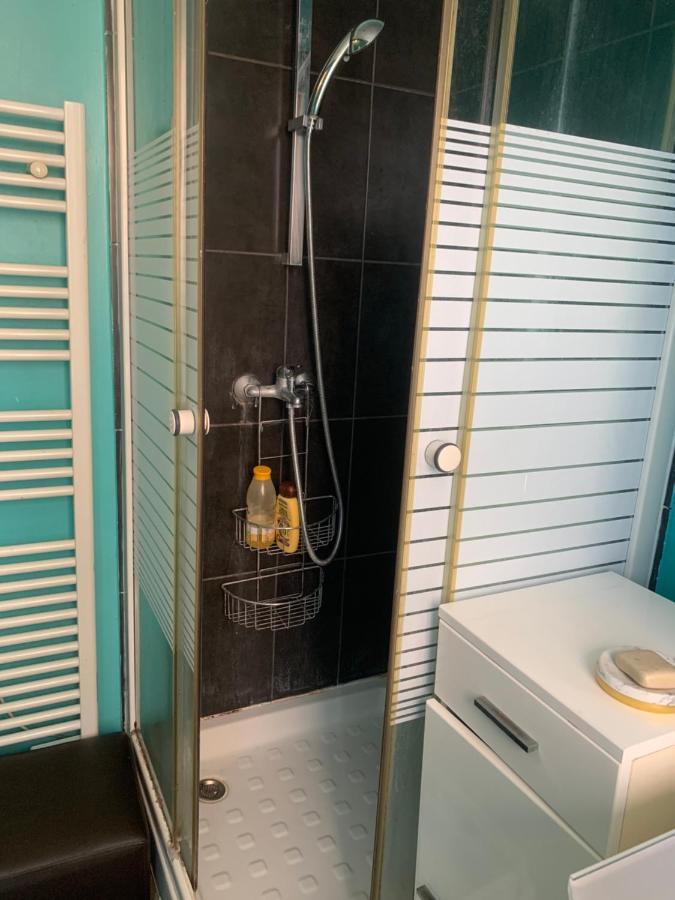 One Bedroom Appartement - Paris Ngoại thất bức ảnh